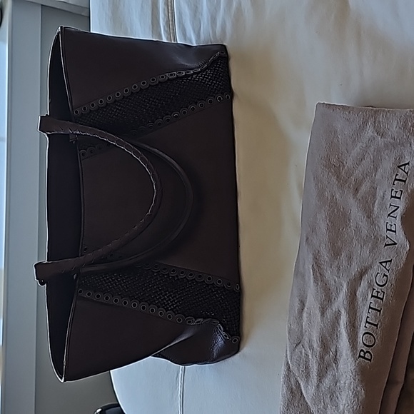 Sold - Bottega Veneta Tote - Picture 9 of 14